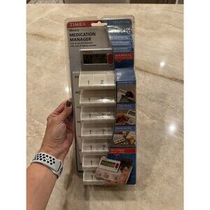 Timex Weekly Medical Manager Silver 80040 Medication Reminder Pill Dispenser New